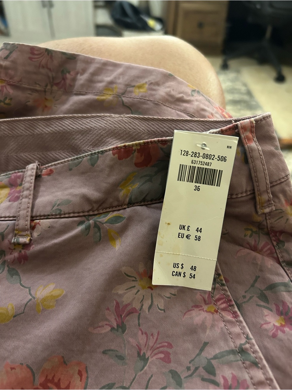 Abercrombie & Fitch Dusty Pink Floral Cotton Shorts